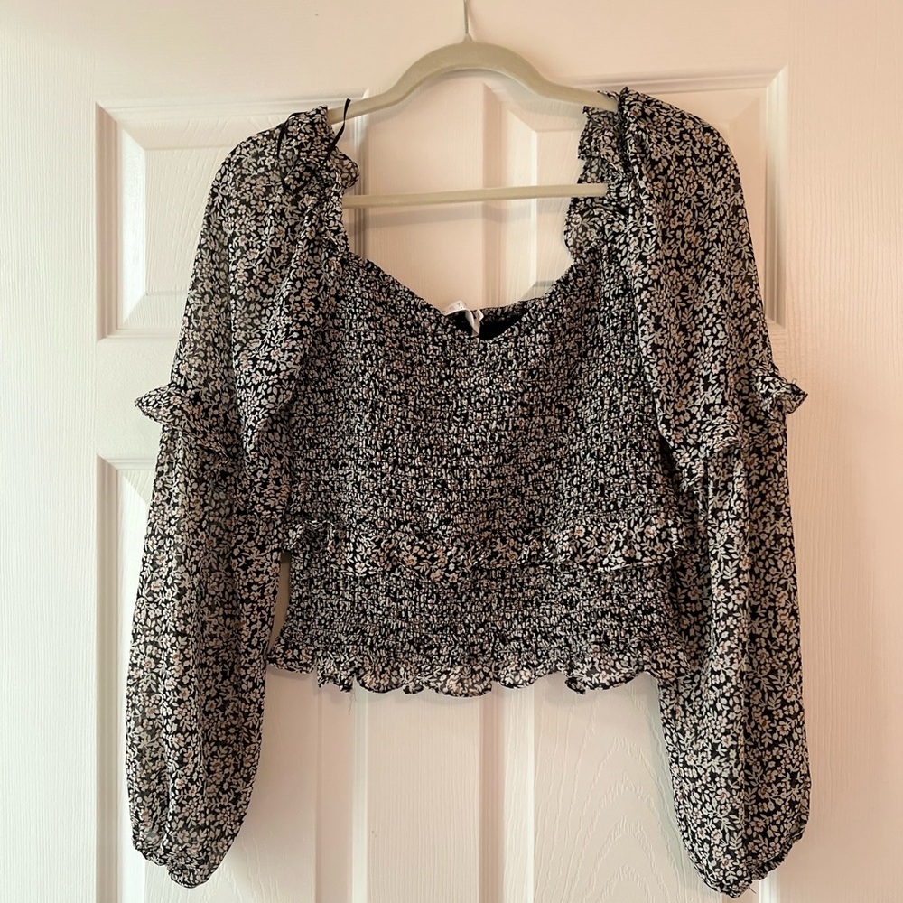 ASTR shirt medium
